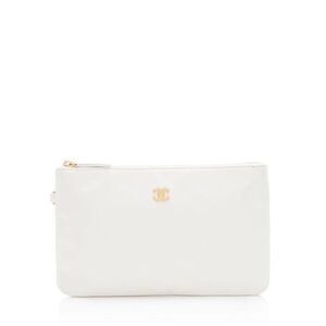 Chanel Shiny Calfskin Small Chanel 22 Pochette